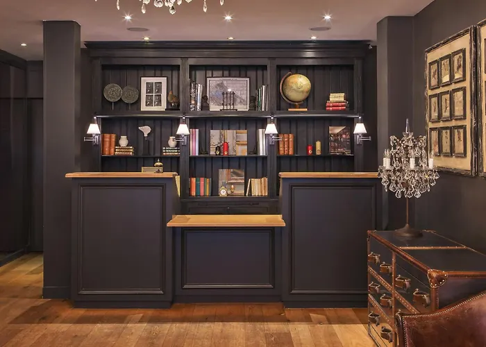 New Hotel Roblin Parijs